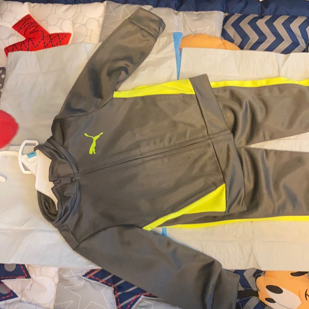 Puma sweatsuit